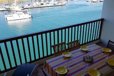 Natural landscape, Balcony/Terrace, Sea view