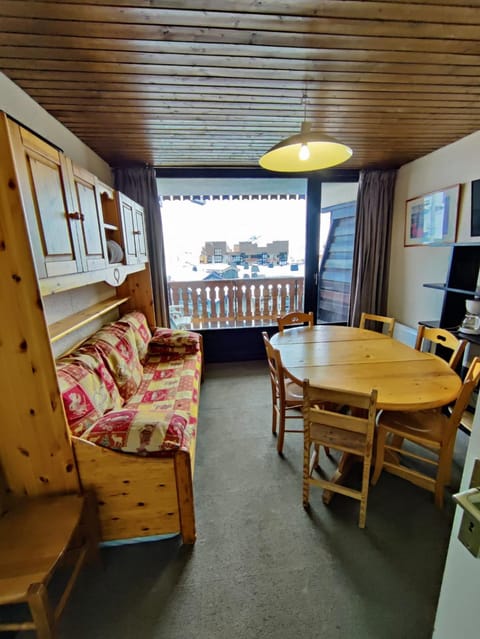 ski-in ski-out 52 Apartment in Val Thorens