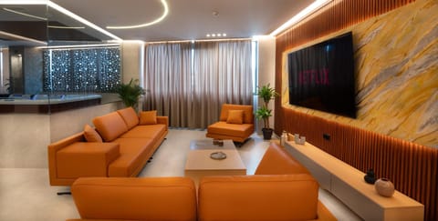 TV and multimedia, Living room, Seating area