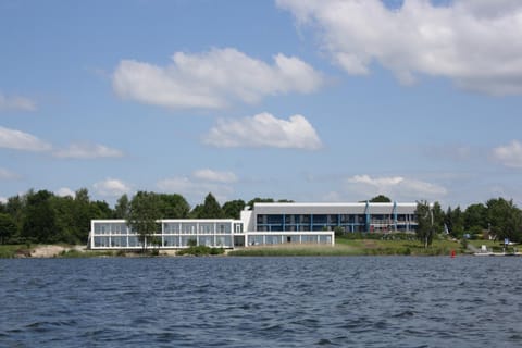 Property building, Area and facilities