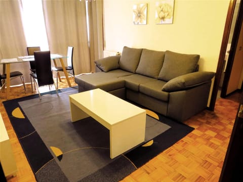 Piso Eugenio Fadrique Vigo Apartment in Vigo