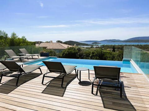 Natural landscape, View (from property/room), Pool view, Swimming pool, sunbed