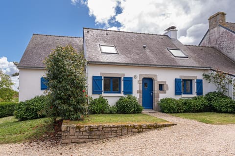 La maison aux volets bleus House in Arzon