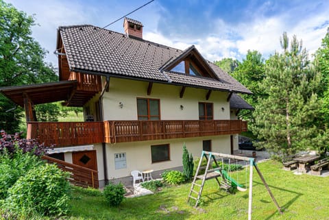 Property building, Day, Summer