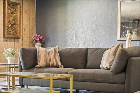 Cozy home with fenced yard in Midwest City House in Midwest City