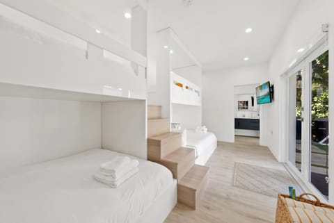 Havana House Miami Villa in Coral Gables