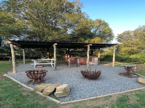 BBQ facilities, Balcony/Terrace, Lounge or bar, Entertainment