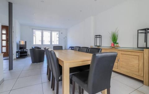 Chez Lulu Maison ville 4 chambres House in Dunkirk