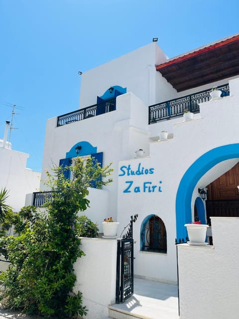 Studios Zafiri Apartment hotel in Naxos