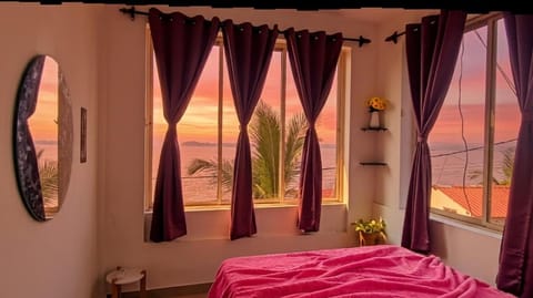Bed, Natural landscape, Photo of the whole room, Bedroom, Mountain view