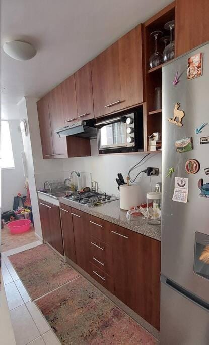Kitchen or kitchenette, oven