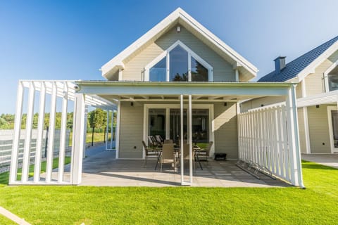 Zachodni Wiatr - dom Pinus House in Pomeranian Voivodeship