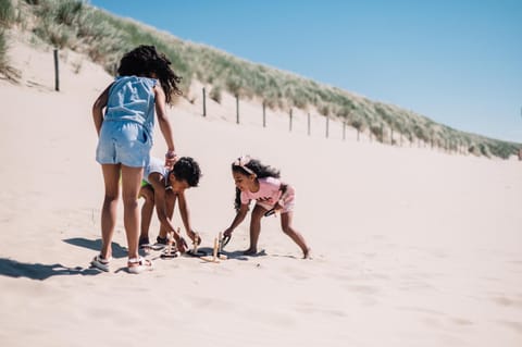 Beach, children, Family