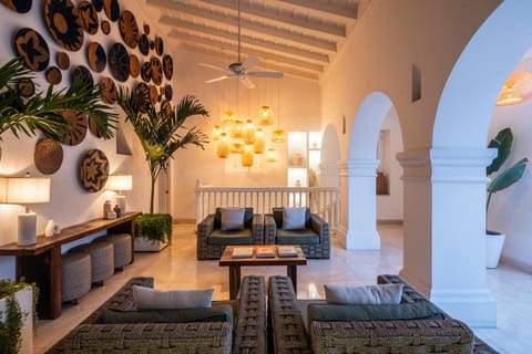 Communal lounge/ TV room, Living room, Lounge or bar, Seating area
