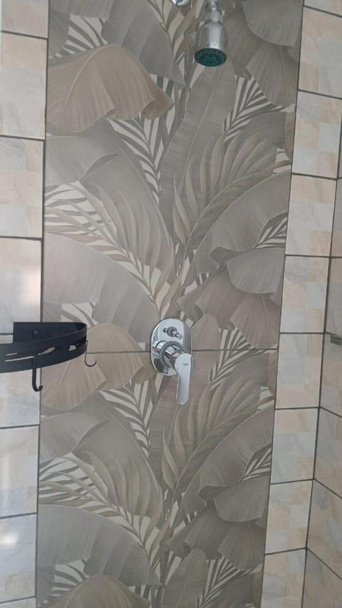 Stay at Gabby's- no loadshedding Vacation rental in Cape Town