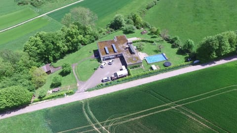 Neighbourhood, Natural landscape, Bird's eye view
