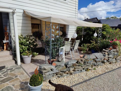 Property building, Balcony/Terrace