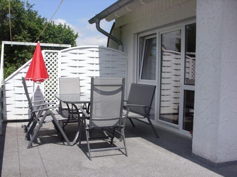 Ferienhaus Am See Apartment in Trier-Saarburg