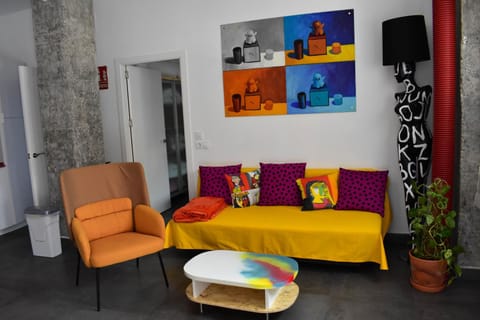 TV and multimedia, Kitchen or kitchenette, Seating area, Dining area