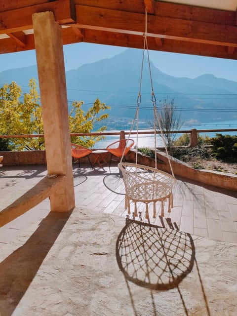 Patio, Day, Natural landscape, View (from property/room), Balcony/Terrace, Lake view, Mountain view