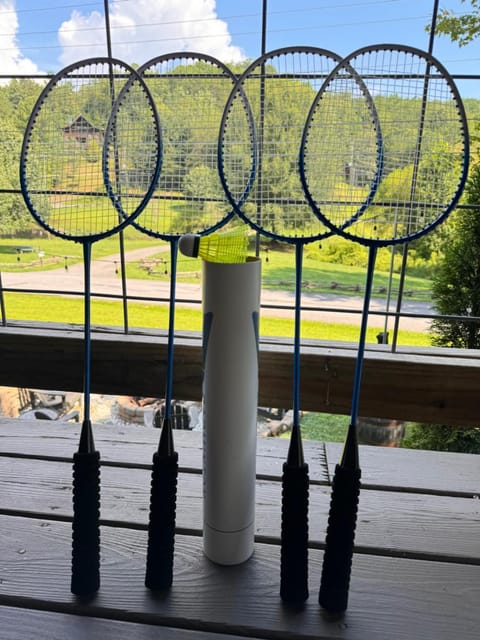 Smoky Mountains FamiLee Cabin in Wears Valley 2/2 Cabin in Sevier County