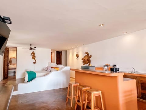 Punta Arena Surf Suites Hotel in Brisas de Zicatela