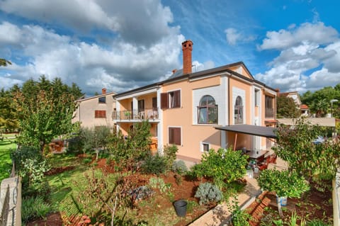 Property building, Garden