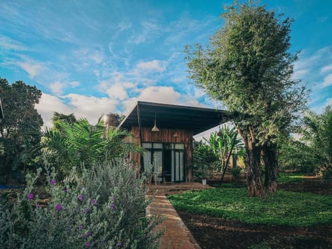 Property building, Natural landscape