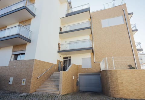Property building, Facade/entrance, Off site