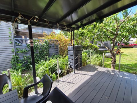 Amber Barn - Bursztynowa Stodoła - Noclegi u Loni - w zacisznym centrum nad morzem z parkingiem House in West Pomeranian Voivodeship, Poland