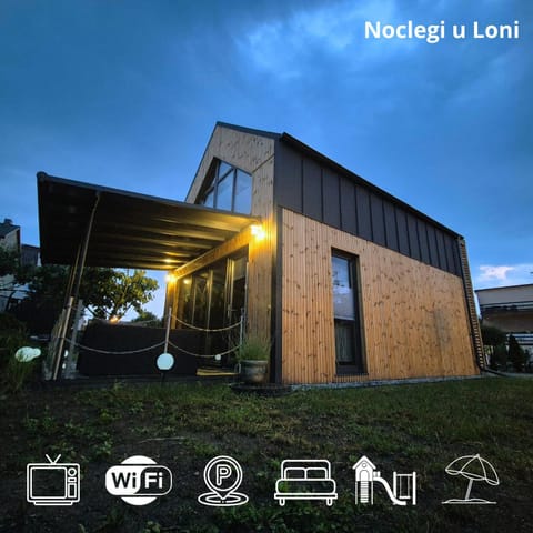 Amber Barn - Bursztynowa Stodoła - Noclegi u Loni - w zacisznym centrum nad morzem z parkingiem House in West Pomeranian Voivodeship, Poland