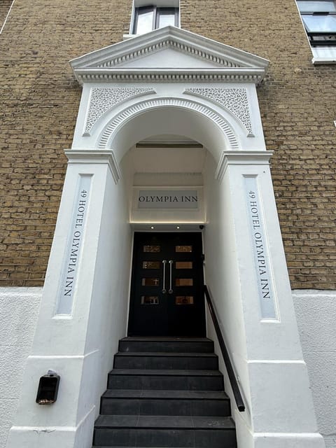 Facade/entrance, Day