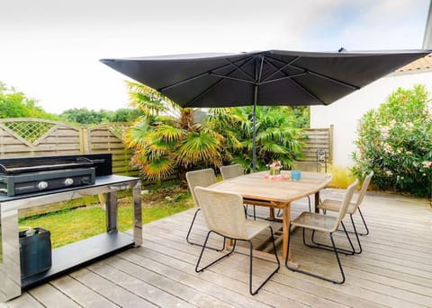 Patio, BBQ facilities, Garden