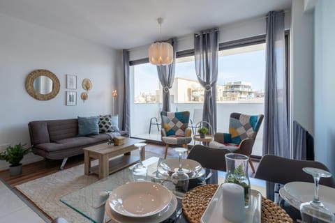 Natural landscape, Living room, Seating area, Dining area
