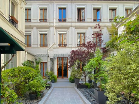Property building, Garden, Garden view