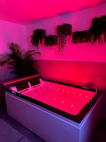 Sauna, Spa and wellness centre/facilities