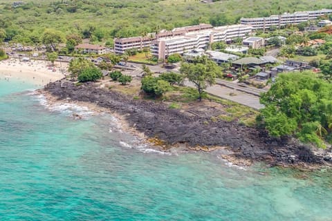 Property building, Natural landscape, Beach, Sea view