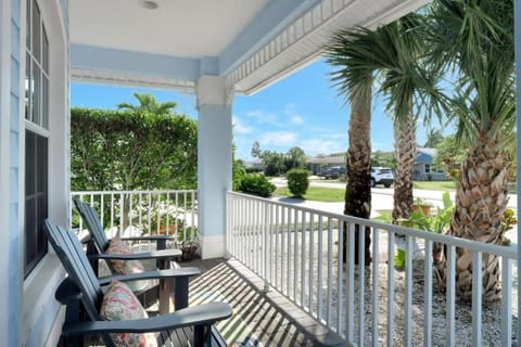 Key West Vibes in Bonita Shores House in North Naples