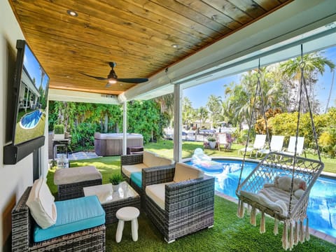 Patio, Swimming pool