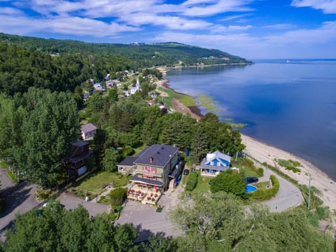 Property building, Natural landscape, Bird's eye view, Mountain view, River view