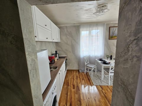 Апартамент за гости Боляри Apartment in Velingrad