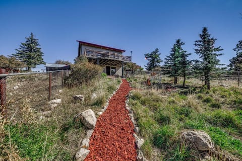 Cloudcroft Cabin with View about 4 Mi to Ski Cloudcroft! Cabin in Cloudcroft
