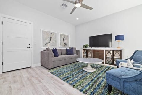 The Queen of Port Richey House in New Port Richey