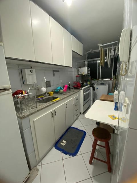 Kitchen or kitchenette, minibar, pet friendly, stove