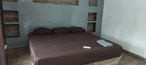 Suites Las Flores Hotel in Hidalgo, Mexico