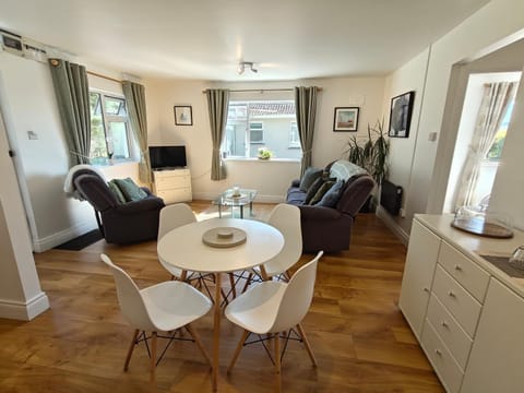 Sweethaven Chalet Chalet in County Galway