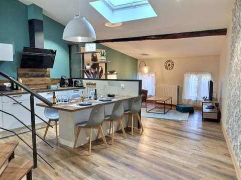 Living room, kitchen