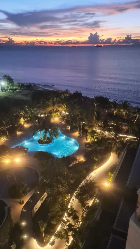 Pool view, Sea view, Swimming pool