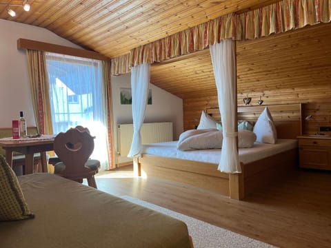 Schusterhof Apartment in Innsbruck