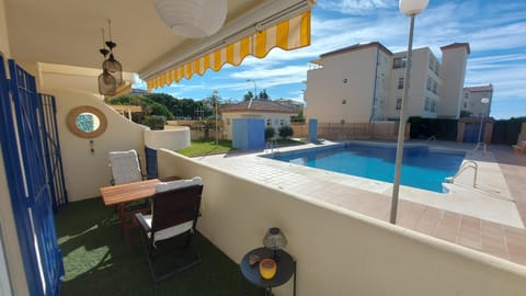 Balcony/Terrace, Pool view, Swimming pool